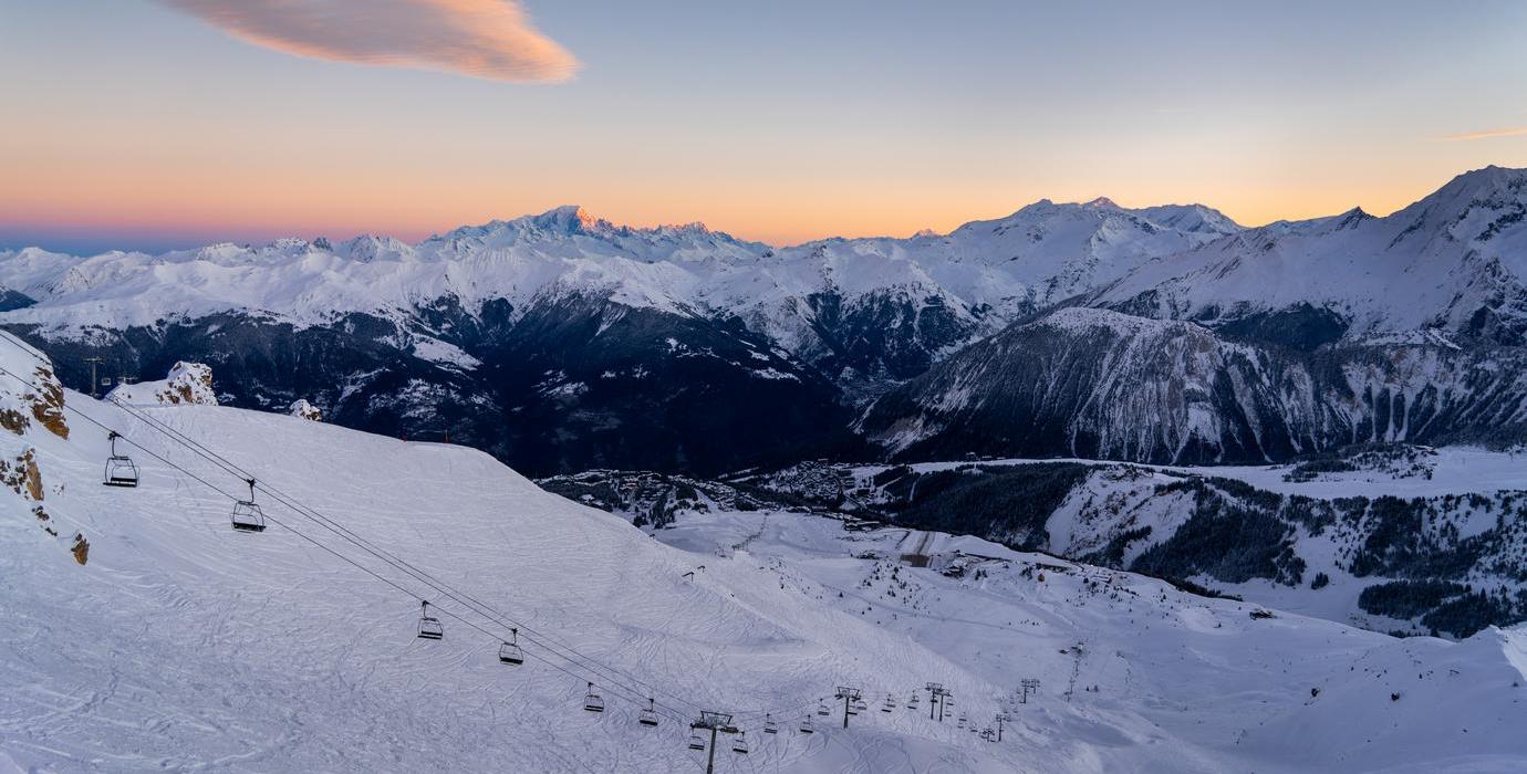 View of the Courchevel mountains in Les 3 Vallées